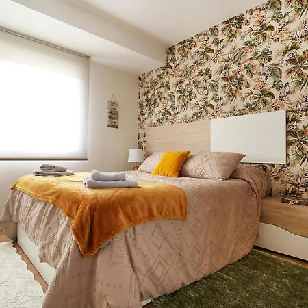 Precioso En El Centro De Apartamento *